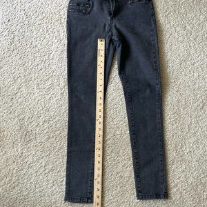 Chocolate Colombian  jean  women  size small  black pockets with zipper